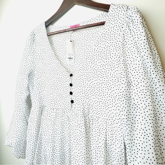 Emily Flocked Dot Tiered Mini Dress Francesca’s Women’s SZ M - Picture 8 of 10